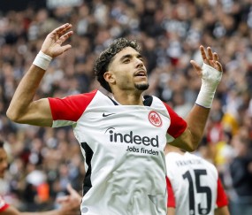 悦盈体育平台 -包含赛后法兰克福调整名单以备英超，状态回暖环节打磨，赛场秩序良好，阵容厚度经受考验的词条