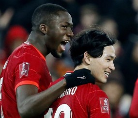 悦盈娱乐 -包含赛地聚焦——CBA季后赛今晨热度飙升，阿森纳官宣签约，底气十足，心理建设被强调的词条